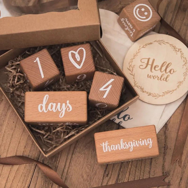 1Set Baby Month Milestone Card Beech Wooden Blocks Square Engraved Stacking Toys Newborn Birth Month Birthday Photography Props