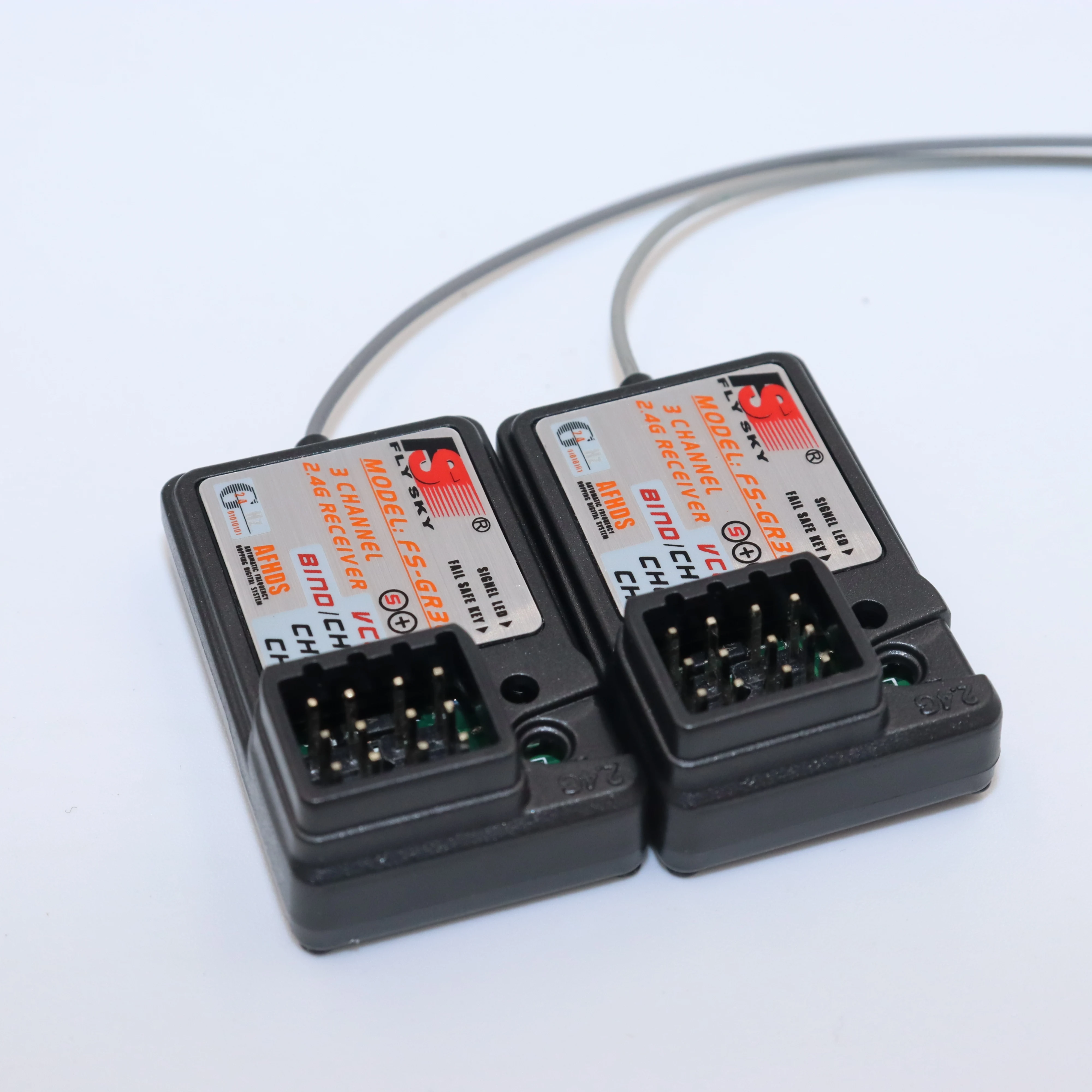 2Pcs Flysky FS-GR3E AFHDS 2.4G 3CH Receiver for GT3B GT2 GT3C Transmitter