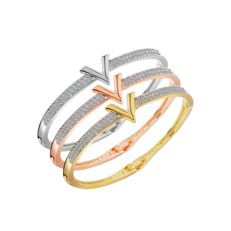 Luxury Jewelry Women Crystal V Bracelet Bangle Korean Fashion Trendy Geometric Exquisite Luxury Letter Bracelets