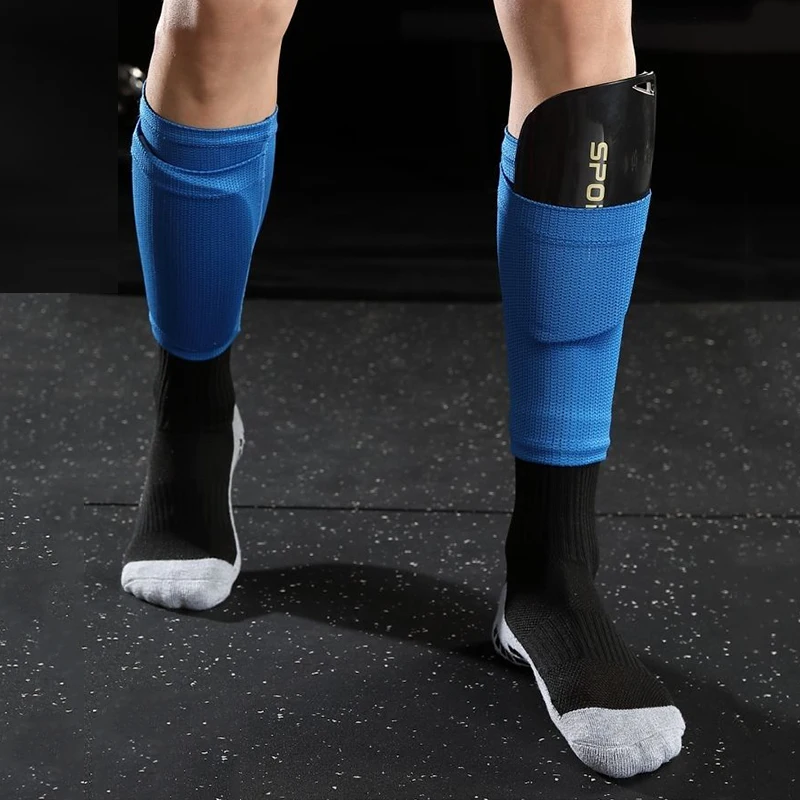 Calcetines de fútbol antideslizantes para hombre, calcetines  antideslizantes con agarre, mangas de espinilleras, correas de protección  para fútbol