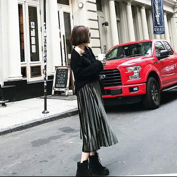 

[Official Figure] Korean-style Pleated Skirt Fashion High-waisted Long Skirts Slim Fit Slimming Gold Velvet Big Hemline