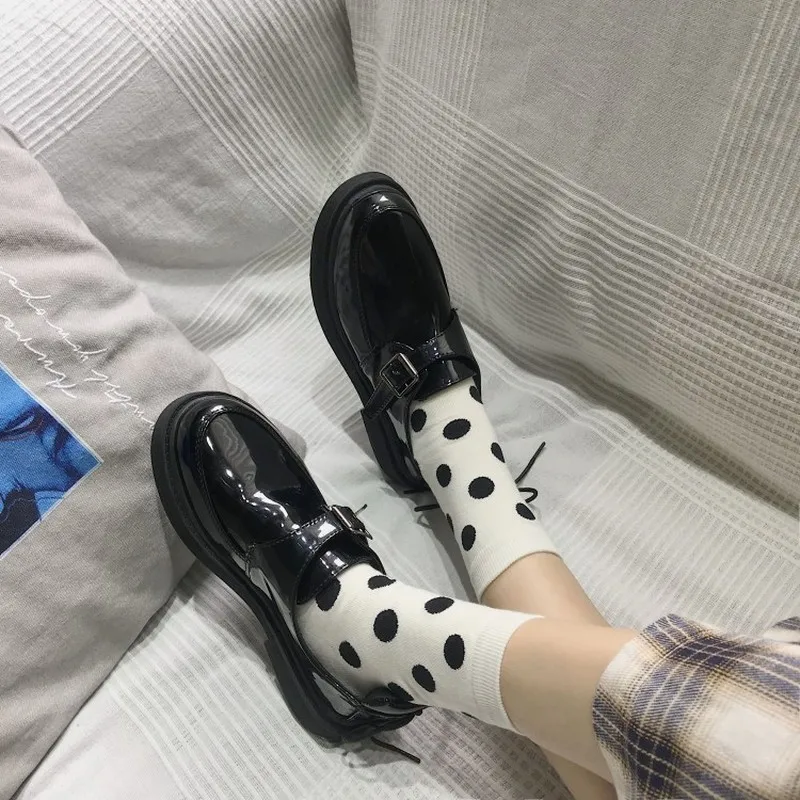 

2020 Spring new wild thick high heel single shoes retro thick with fashion women's shoes tide Small leather shoes female Z15-33