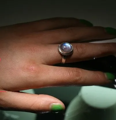 Индийская непальская ручная работа 925 серебро с натуральный лунный камень синего цвета кольцо синий лед - Цвет основного камня: Серый