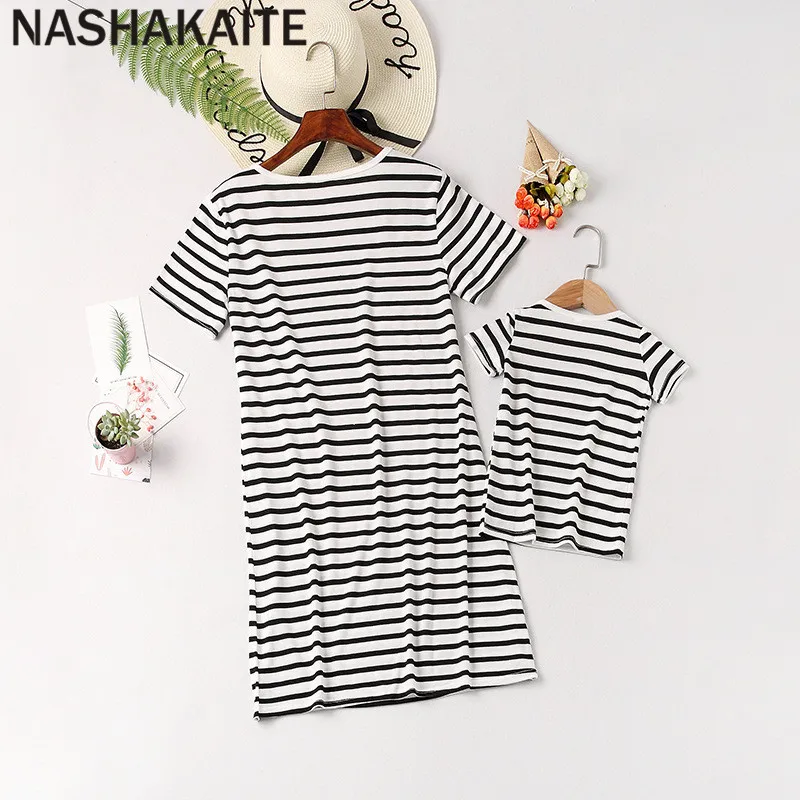 NASHAKAITE/топы для мамы и дочки; длинная футболка в черно-белую полоску с круглым вырезом; семейная футболка; одежда для мамы и дочки