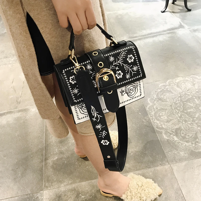 Bolso cuadrado pequeño para mujer, bandolera de piel sintética, color negro, Estilo Vintage, a la moda, 2021