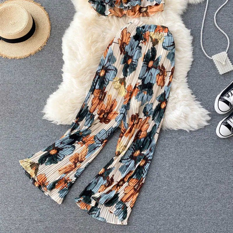 Printed Short Top Pleated High-Waist Wide-Leg Pants Two-Piece Set in Pants