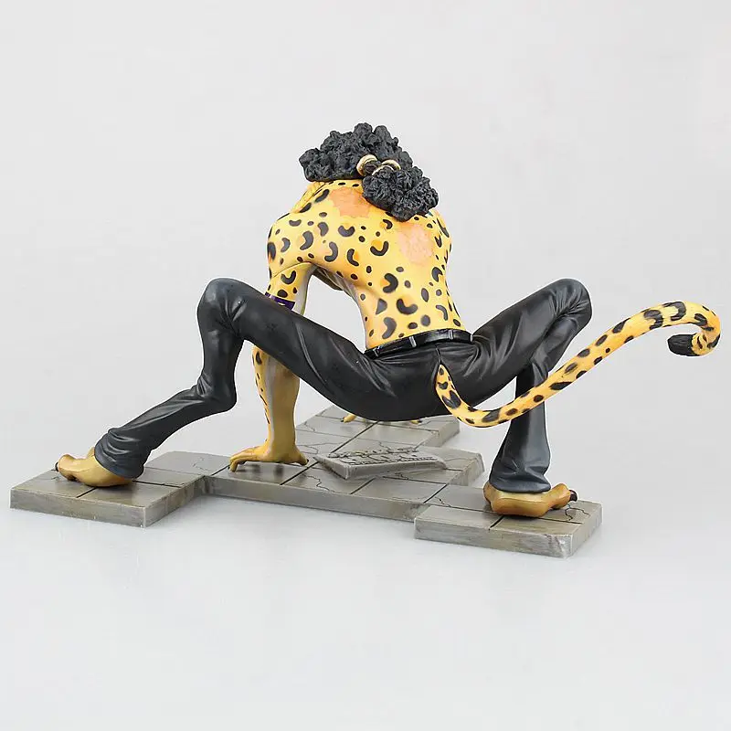 

One Piece Pop Rob Lucky Cheetah Sub-Form Paper Painted Wu Body Crane Machine Boxed Garage Kit
