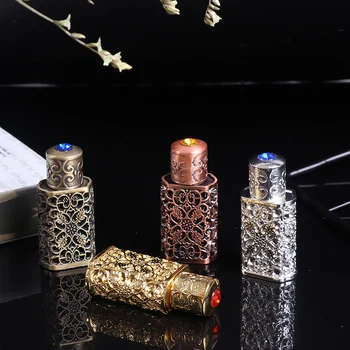 

3ml Antiqued Metal Perfume Bottle Arab Style Essential Oils Bottle Container Alloy Royal Glass Bottle Wedding Decoration New