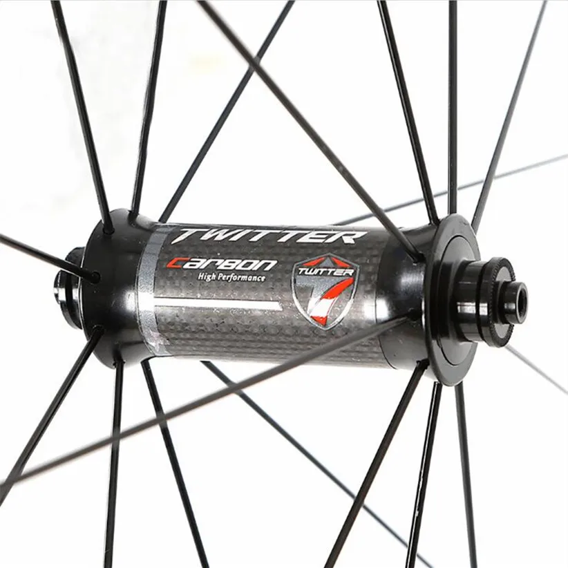 700C Road Bike Bicycle Ultra-light Aluminum Alloy Wheelset Sealed Bearing Carbon Fiber Hub Colorful Reflective Wheels 40mm Rim
