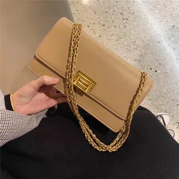 

Chain Messenger Bag for Women New Luxury Handbag Wild Lock Small Square Bag Fashion Casual Shoulder Bag Retro Organizer Bag