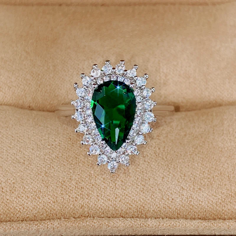 Finger Ring CAOSHI Luxury Women's Finger Rings for Party Bright Green Pear-shaped Crystal Noble Lady Vintage Style Accessories Gorgeous Gift