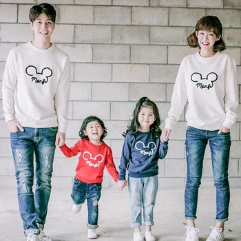 

2020 Spring Family Matching Sweaters Mickey Clothes Mother Daughter Pajamas Father Son T-Shirts Couple Look Mom Son Outfits