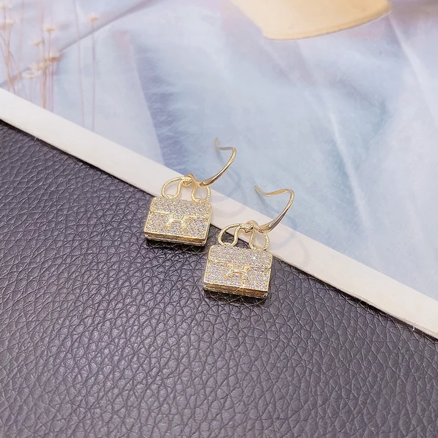 2020 New Luxury Cubic Zirconia Pendant Earrings Woman High Fashion Crystal Korean Earrings Anniversary Gift Jewelry for Girls 2