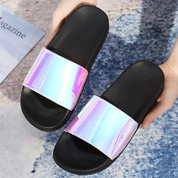 

Women Slides 2020 Fashion Slippers Platform Sandals Summer Bling Beach Slides Flip Flops Comfortable Flat Shoes Chaussure Femme
