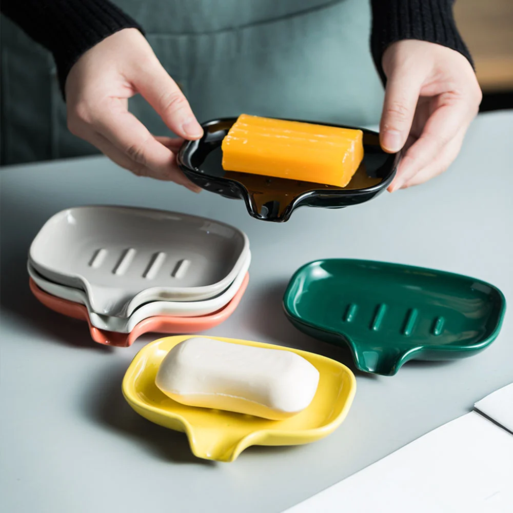 

Ceramic Drain Dish Cleaning Soap Box Holder Simple Kitchen Scouring Pad Tray Hand Face Soap Plate Shelf Bathroom Accessories