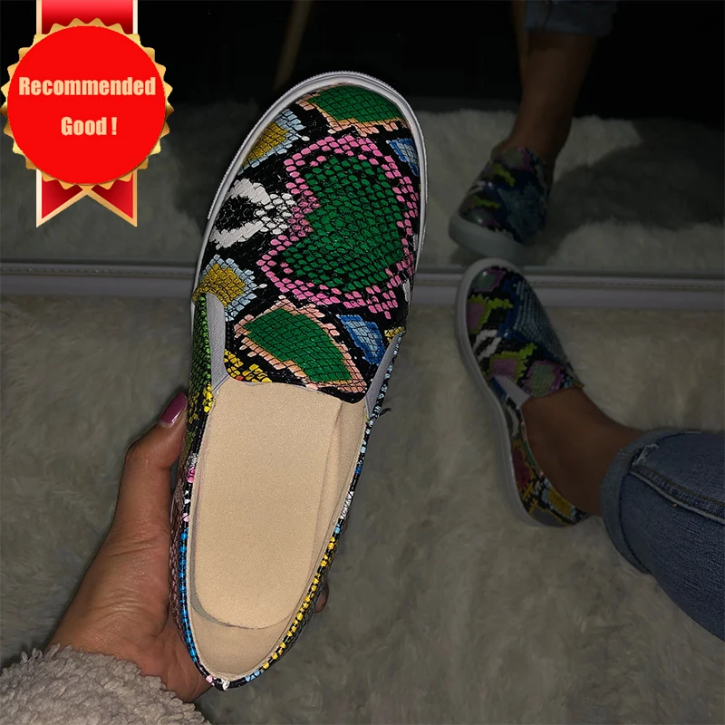 

Women's Pu Snake Print Leather Sneakers Woman Shoes Mix Color Slip On Flat Shoes Female Plus Size 2020 Platform Casual Walking