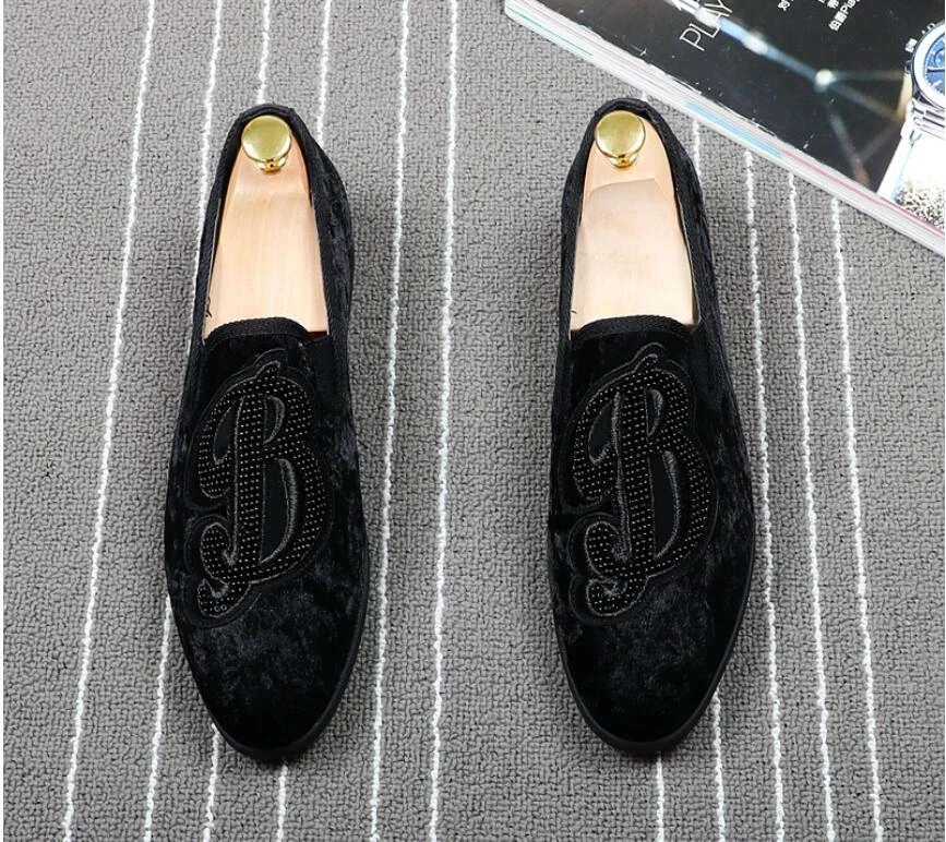 embroidered velvet shoes