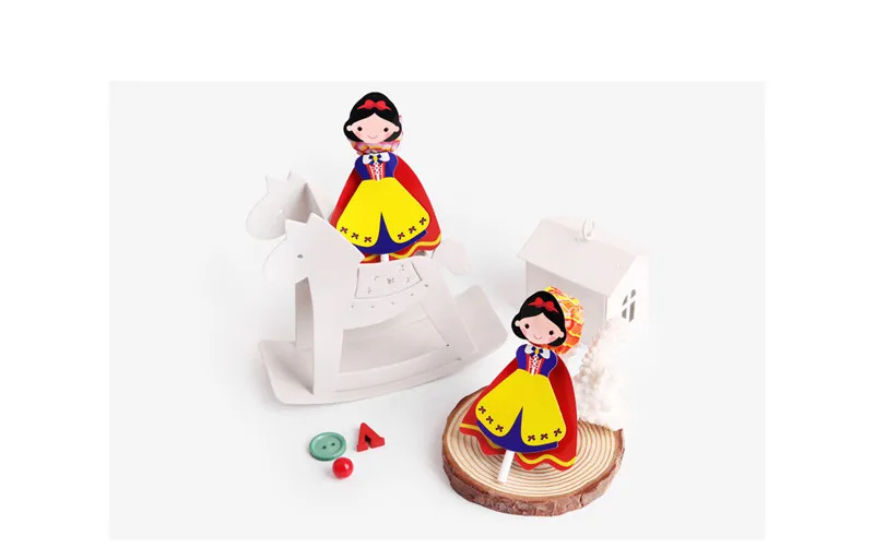 9493248219_691876713