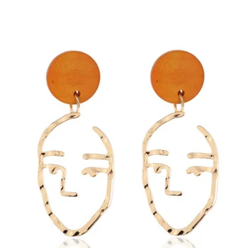 

Punk Style Face clip on Earrings For Women Retro Abstract Hollow out Statement Hand Metal Fashion ear clip Jewelry New