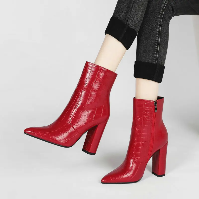 red boots short