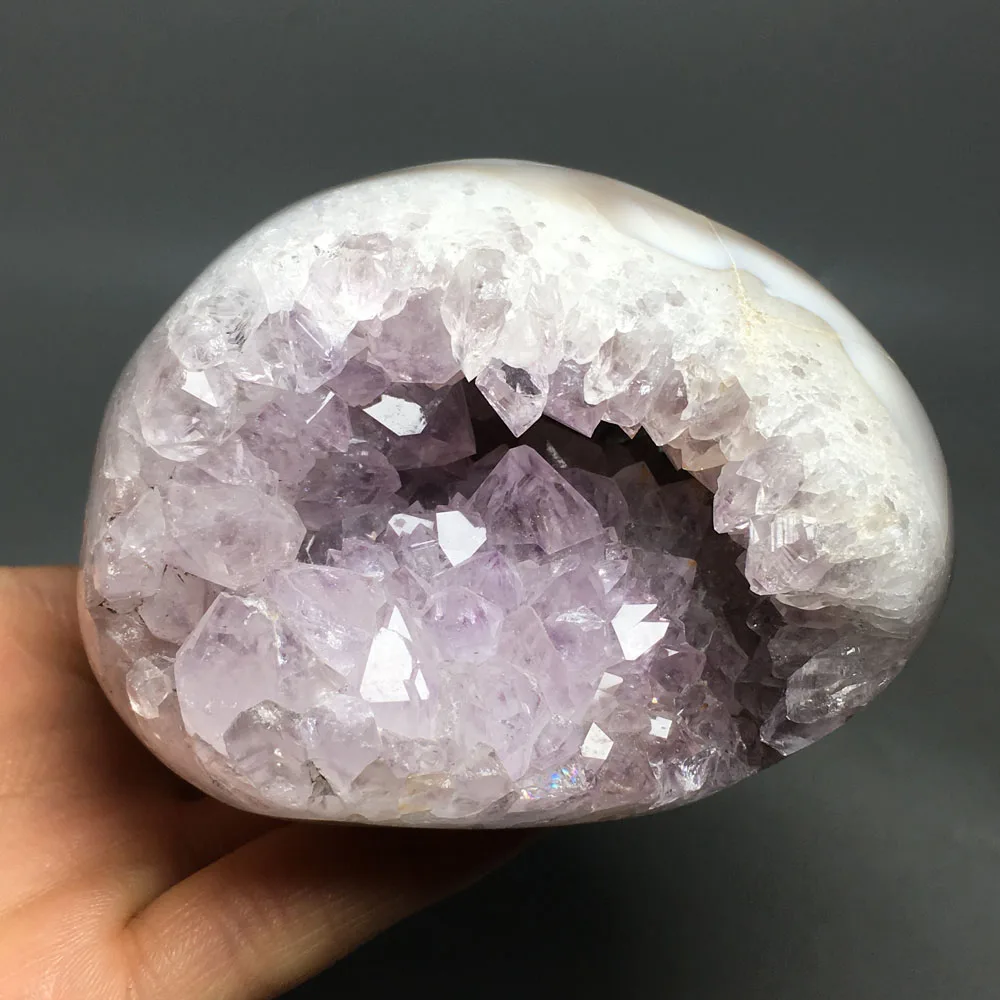 

655g Agate Geode! NATURAL CARNELIAN CRYSTAL QUARTZ Geode healing