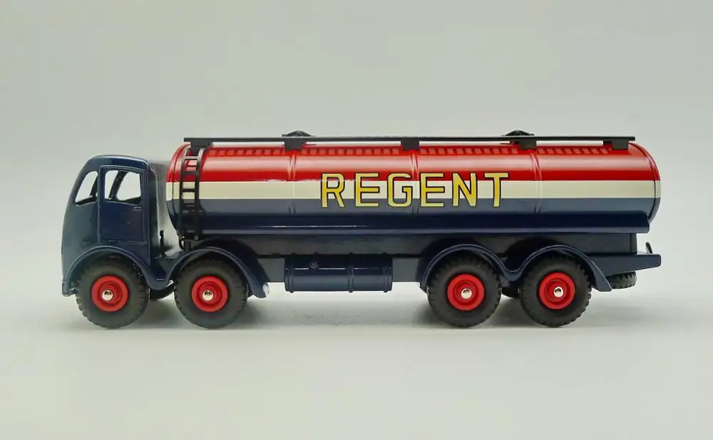 Танкер Atlas Dinky UK 943 LEYLAND танкер ESSO литые игрушки 942 FODEN REGENT 1:43|Наземный транспорт| |