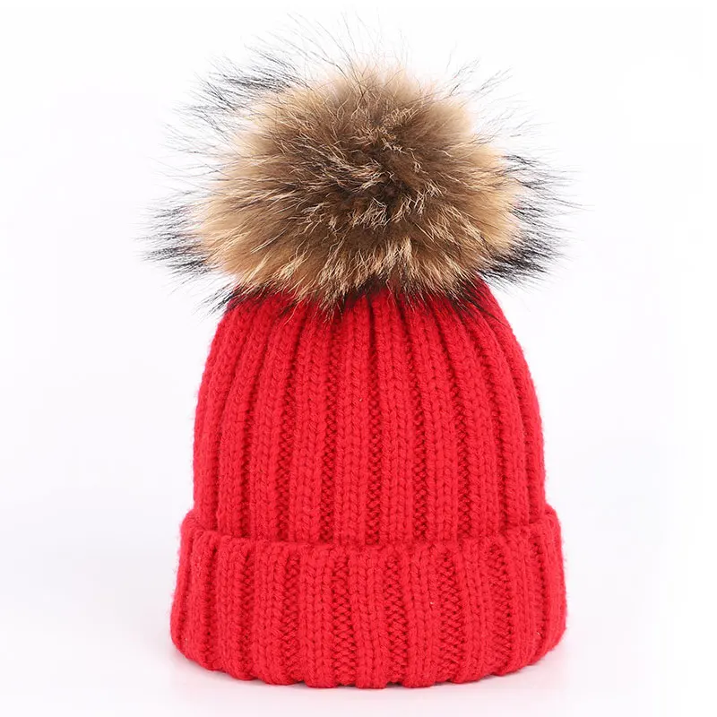 Зимняя теплая вязаная шапка с помпонами и шарфом для девочек, Детский комплект из натурального меха енота, зимняя шапка с помпоном и черепом - Цвет: Red d