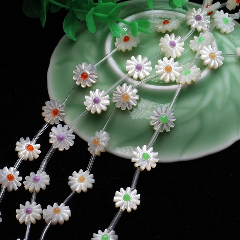 (50pcs/lot )Promotions!!! Natural Sunflower Mother of Pearl shell Daisy Flower for Brooch (10mm/12mm choose) | Украшения и