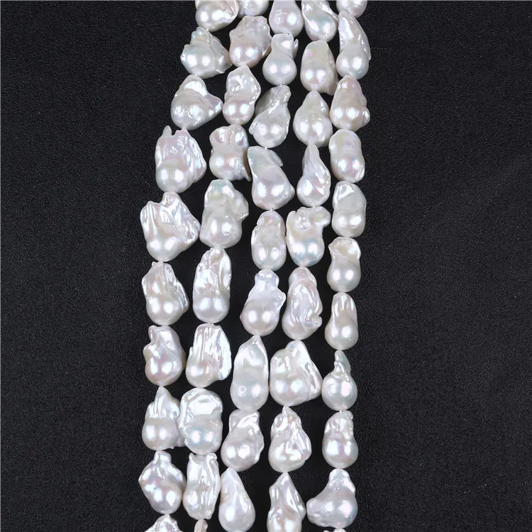 Рисунок 3 - Бусины из жемчуга в стиле барокко