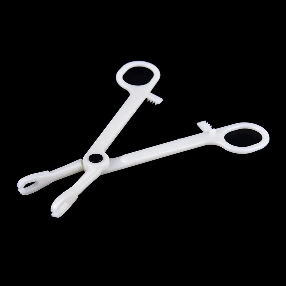 Plastic Disposable White Flat Body Piercing Plier Ear Lip Clamp Forcep Tool Tattoo Accessories Equipment | Красота и здоровье