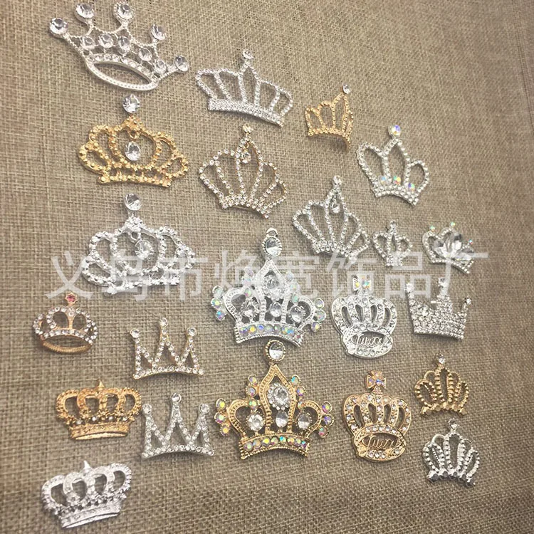 

Small Crown Collection of Lettered Pearl Crown DIY Beauty Handmade Stick-on Crystals Material Accessories