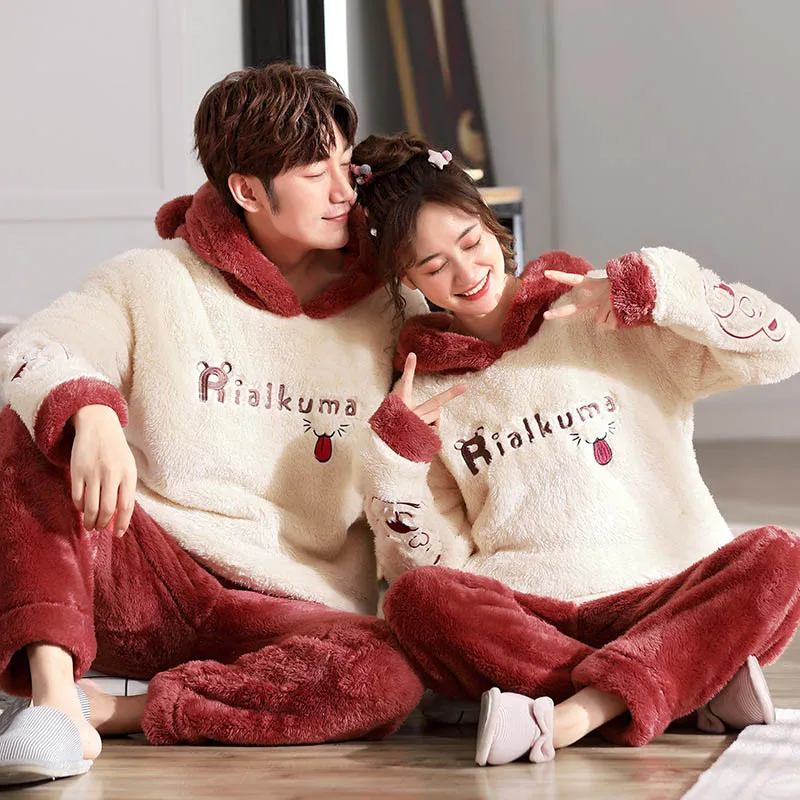 Unisex Adult Couple Pajamas Winter Thickening Female Pajamas Warm Hooded Sleepwear Long Sleeve Cute Cartoon Home Clothes Pyjamas - Цвет: Riakuma