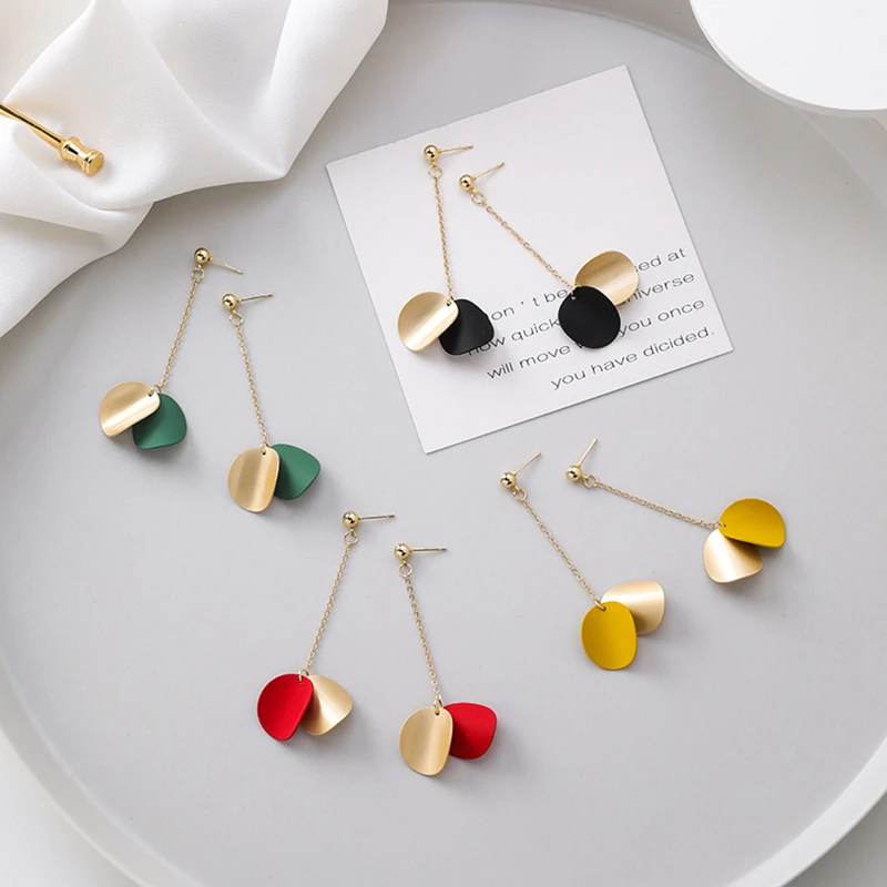 

2019 New Fashion Personality Simple Geometry Round Color Shell Tassel Long Earrings For Women Korean Statement Jewelry Gift