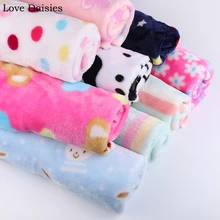 Фланелевая мягкая теплая ткань в горошек с рисунком кролика, панды, кота, клубники, цветов для детей, зимняя одежда, ночная рубашка, одеяло, ручная работа