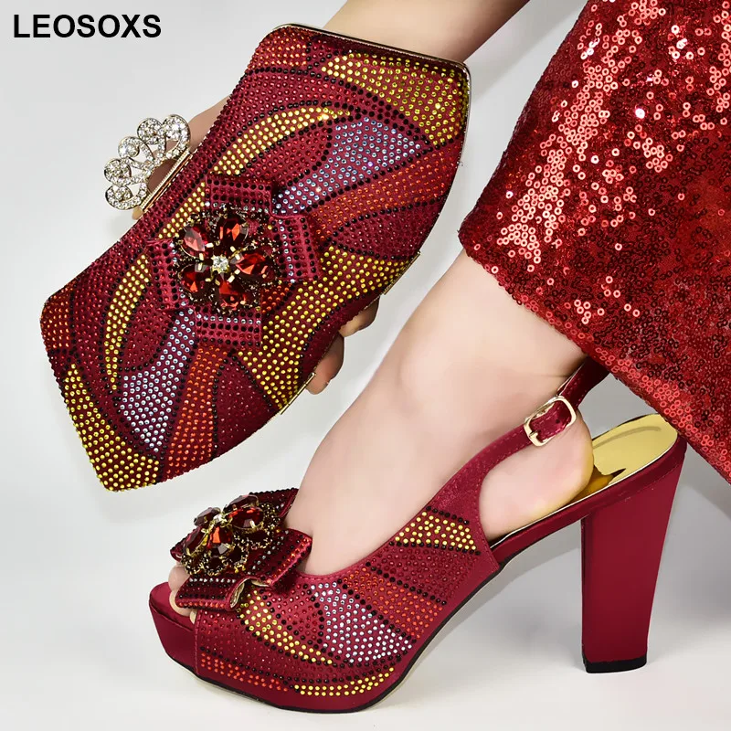 

High Quality Red Color African Designer Shoes and Bag Set To Match Ladies Italian Shoes and Bag Set Decorated with Rhinestone