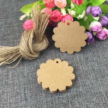 

200pcs 6x6cm Round Scalloped Kraft Paper Card / Gift Tag / DIY Tag / Luggage Tag / Price Label with 200pcs string