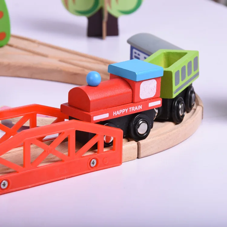 

South Korea 69 PCs Wooden Flexible Track Train CHILDREN'S Toy