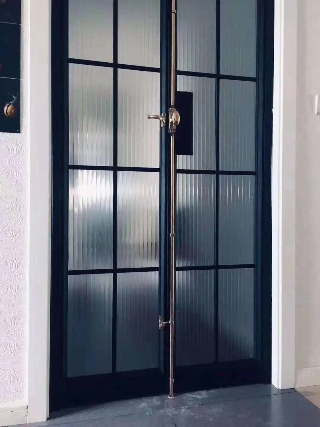 Hench China wooden Aluminum doors windows bi-folding doors factory hc-a15