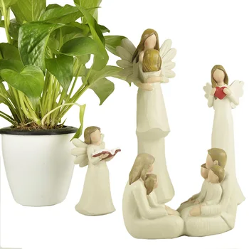 

A FAMILY STATUES RESIN ANGEL WITH RED HEART STATUE CHILD FAIRY FIGURINE SCULPTURE HOME DESK DECOR MOTHER'S DAY GIFT