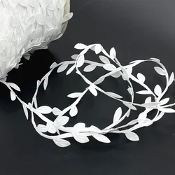Vibrant Silk Leaf - Shaped Artificial Green Leaves for DIY Crafts and Decoration - 10 Yards (White)