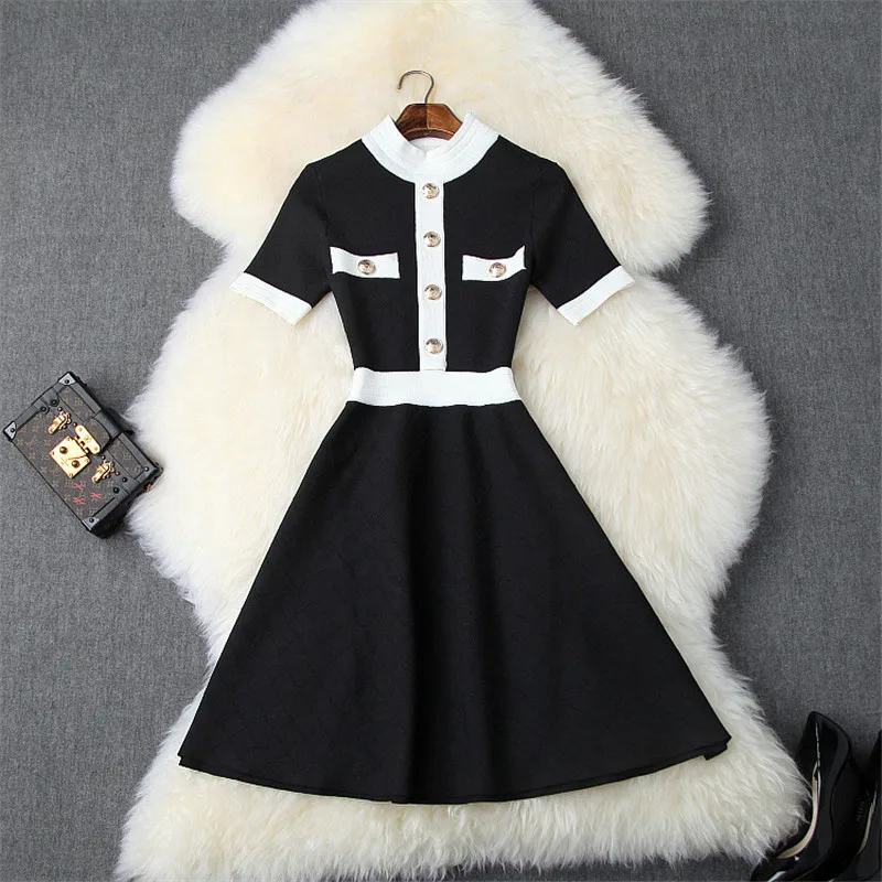 Autumn Winter Dress Women Runway Designer High Quality Elegant Buttons Short Sleeve Patchwork Sweater Dress A-line Mini Dress - Цвет: Черный