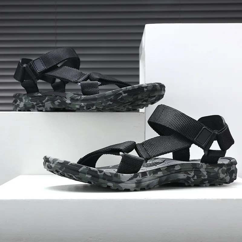 

Men Sandals Gladiators Casual Roman Shoes Outside Breathable Mens Sandals Summer Comfortable Light Sandalias