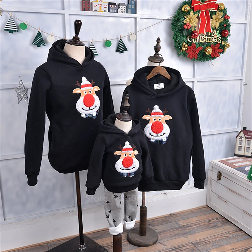 

Christmas Matching Outfits Sweatshirt Mother Father and Daughter Winter Velvet Clothes New Year Elk Family Look Xmas Hoodies