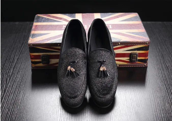

New Mens Fashion tassel Shining Party Shoes Slip On Comfort Geniune Leather round-toe Formal Dress Shoes 3 colour