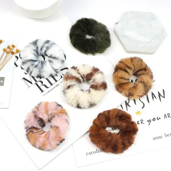 

Wholesale 6pcs/set Women Panter Scrunchies Pack Fur Pompon Hair Bands Girls O Hair Tie Winter Christmas Hair Accessories Fluffy