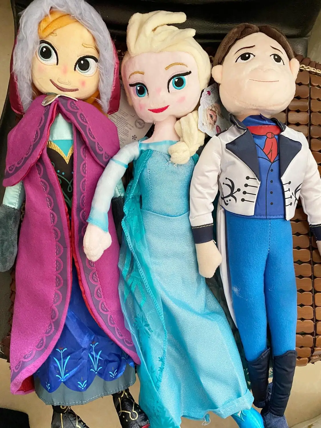 Boneca Pelucia Frozen Elza Anna Princesas Disney Coleção 50cm