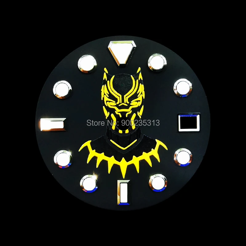 

Dial maker black panther dial tribute .dial and date disc SKX007 Nh35... Modified dial