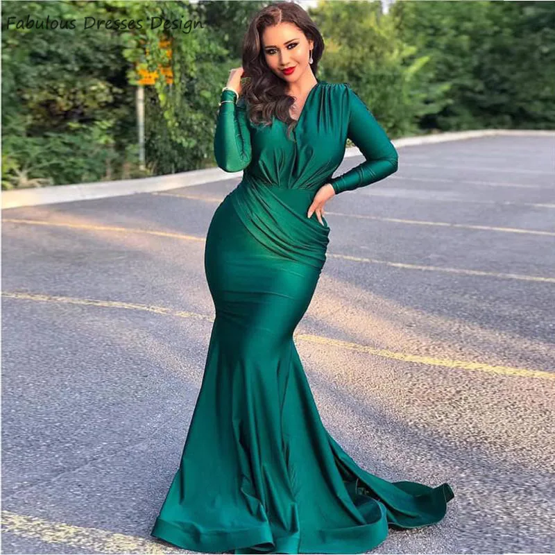 

2020 Green Mermaid Long Prom Dresses V Neck Long Sleeve Sweep Train Formal Vestido De Festa Evening Dress Party For Women