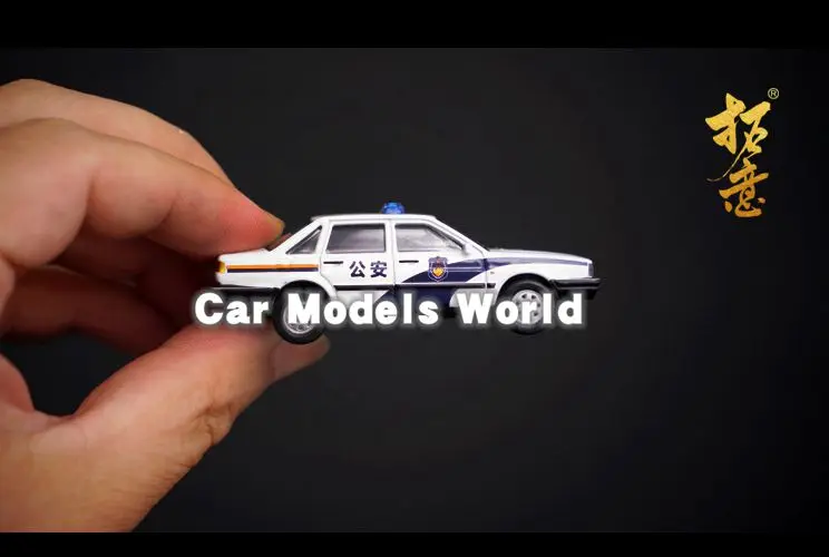 Игрушечная модель автомобиля Сантана 7-8 см(металл и пластмасса частей