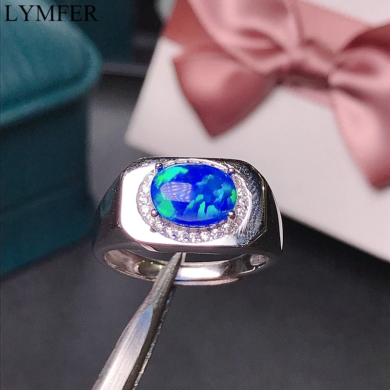 自然な安らかなオパールのメンズリングブルーファイアカラー